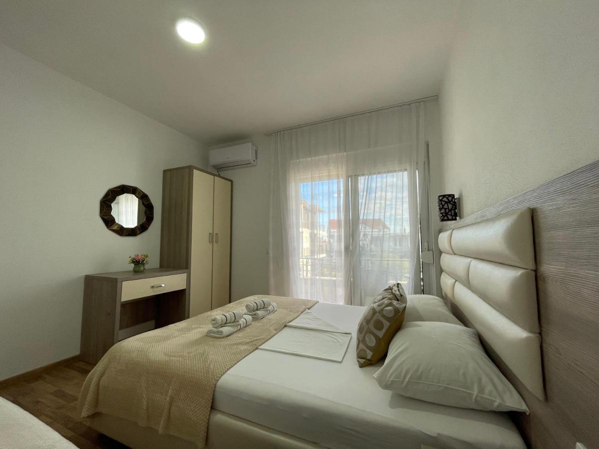 Apartments Jm Ulcinj Exterior photo