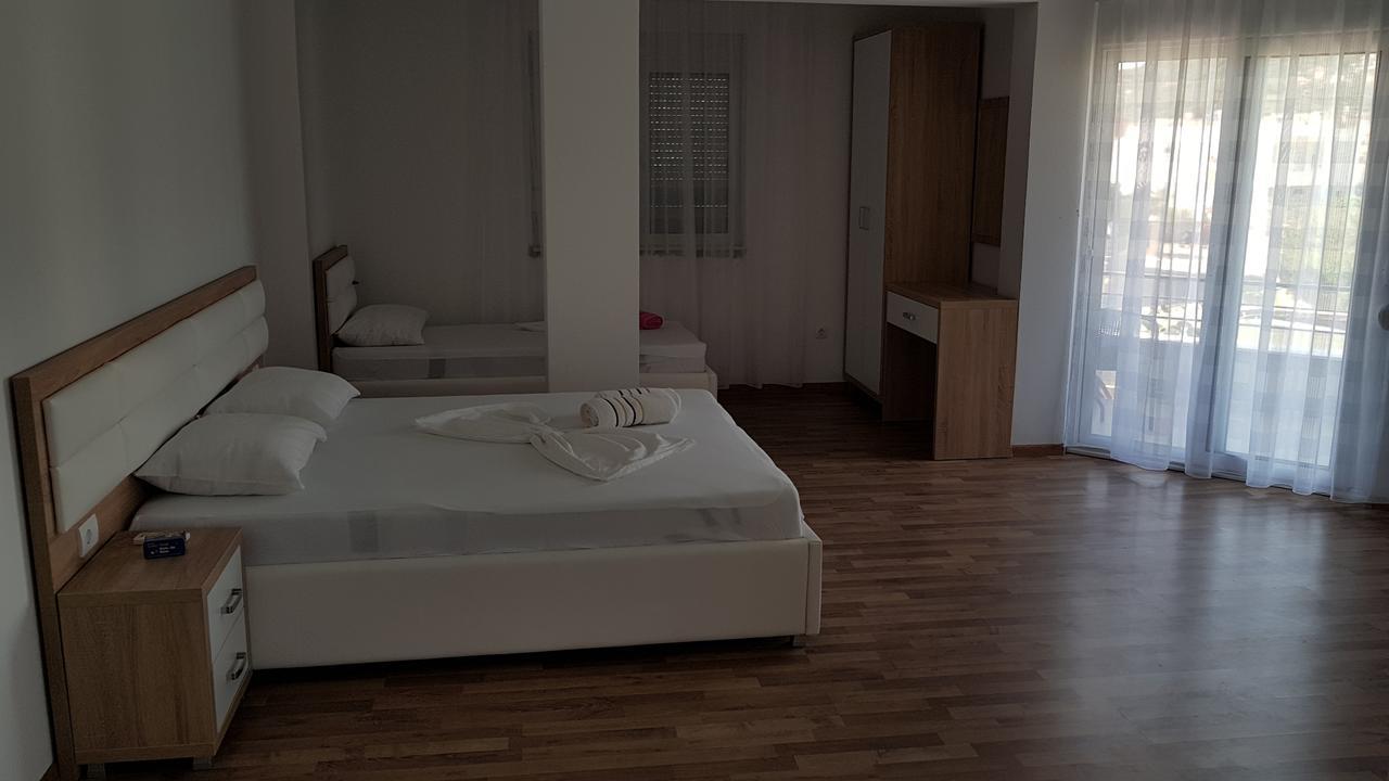 Apartments Jm Ulcinj Exterior photo