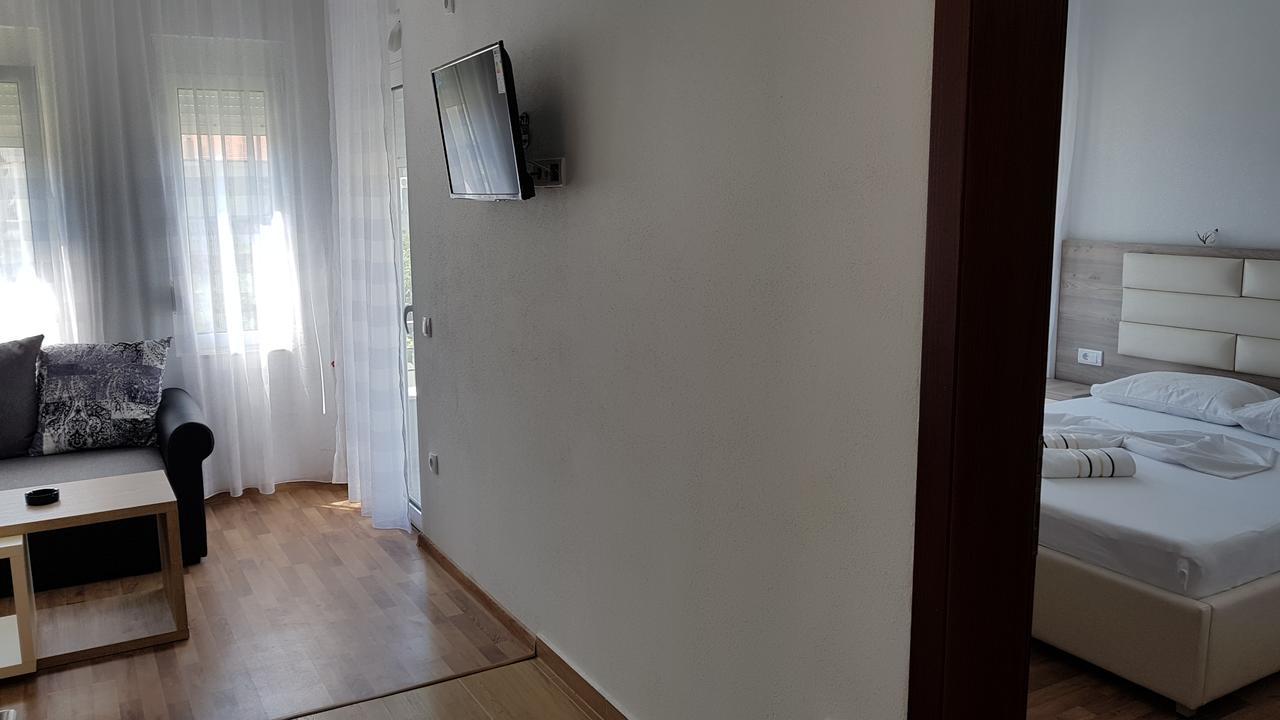 Apartments Jm Ulcinj Exterior photo