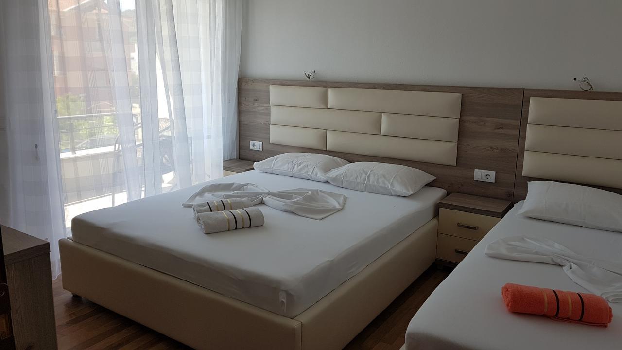 Apartments Jm Ulcinj Exterior photo
