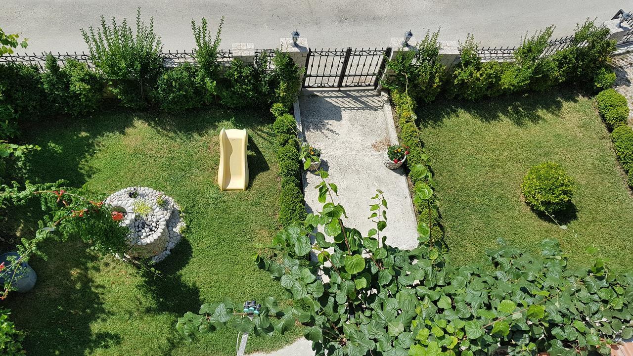 Apartments Jm Ulcinj Exterior photo