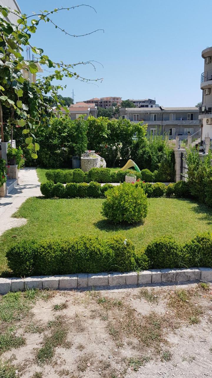 Apartments Jm Ulcinj Exterior photo