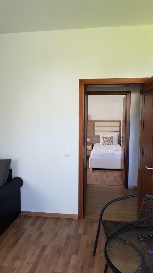 Apartments Jm Ulcinj Exterior photo