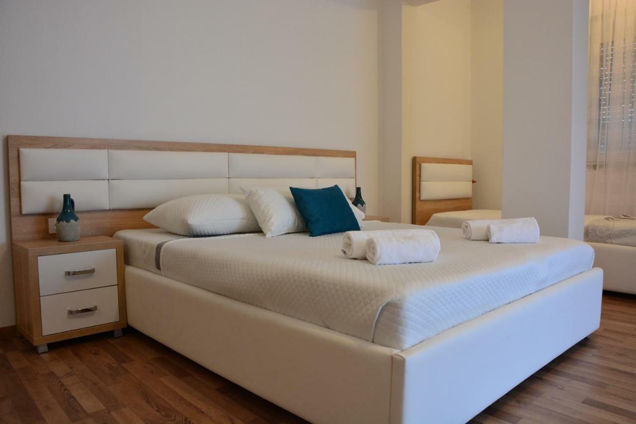 Apartments Jm Ulcinj Exterior photo